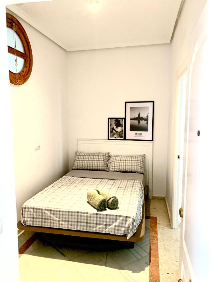 Sevilla Centric Suit Seville Exterior photo